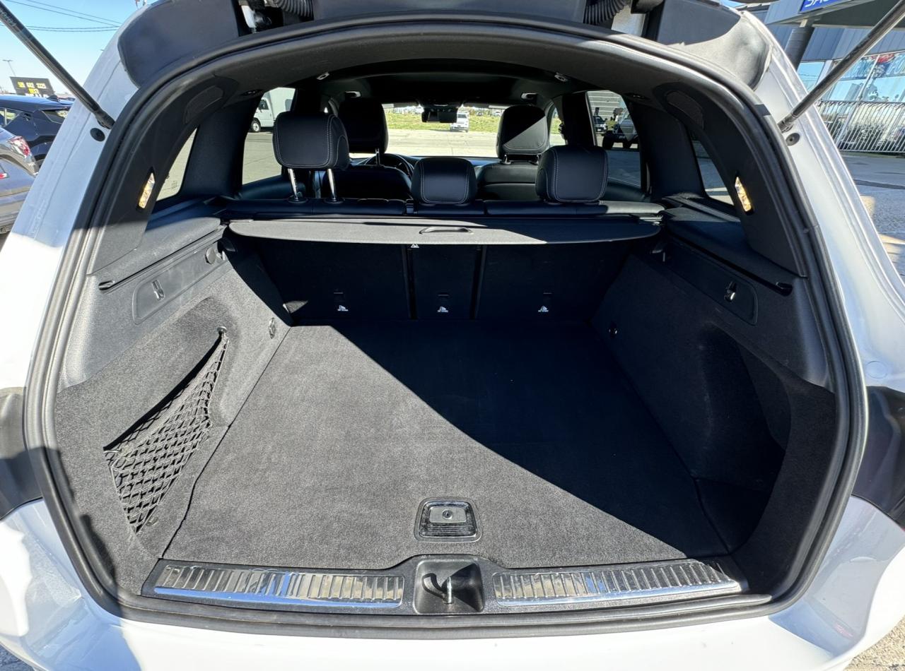 2022 Mercedes-Benz GL-Class GLC 300 4MATIC SUV Photo