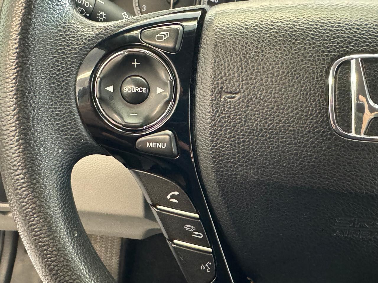 2017 Honda Accord LX+New Brakes+Camera+ApplePlay+Heated Seats - Photo #43