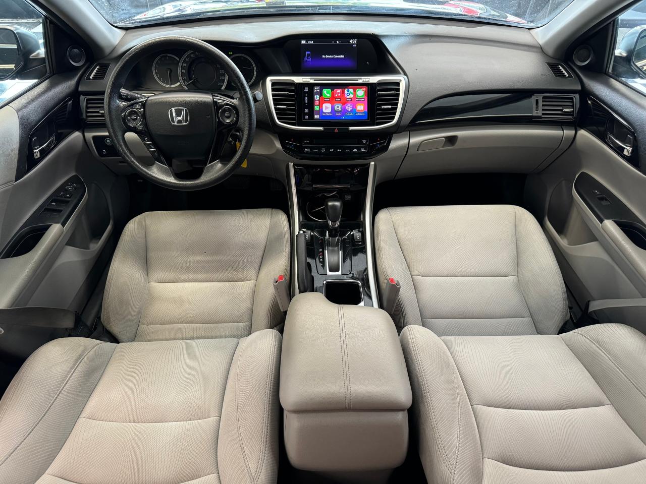 2017 Honda Accord LX+New Brakes+Camera+ApplePlay+Heated Seats Photo2