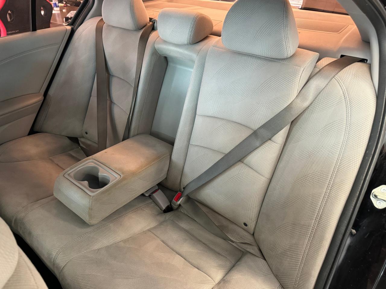 2017 Honda Accord LX+New Brakes+Camera+ApplePlay+Heated Seats - Photo #23
