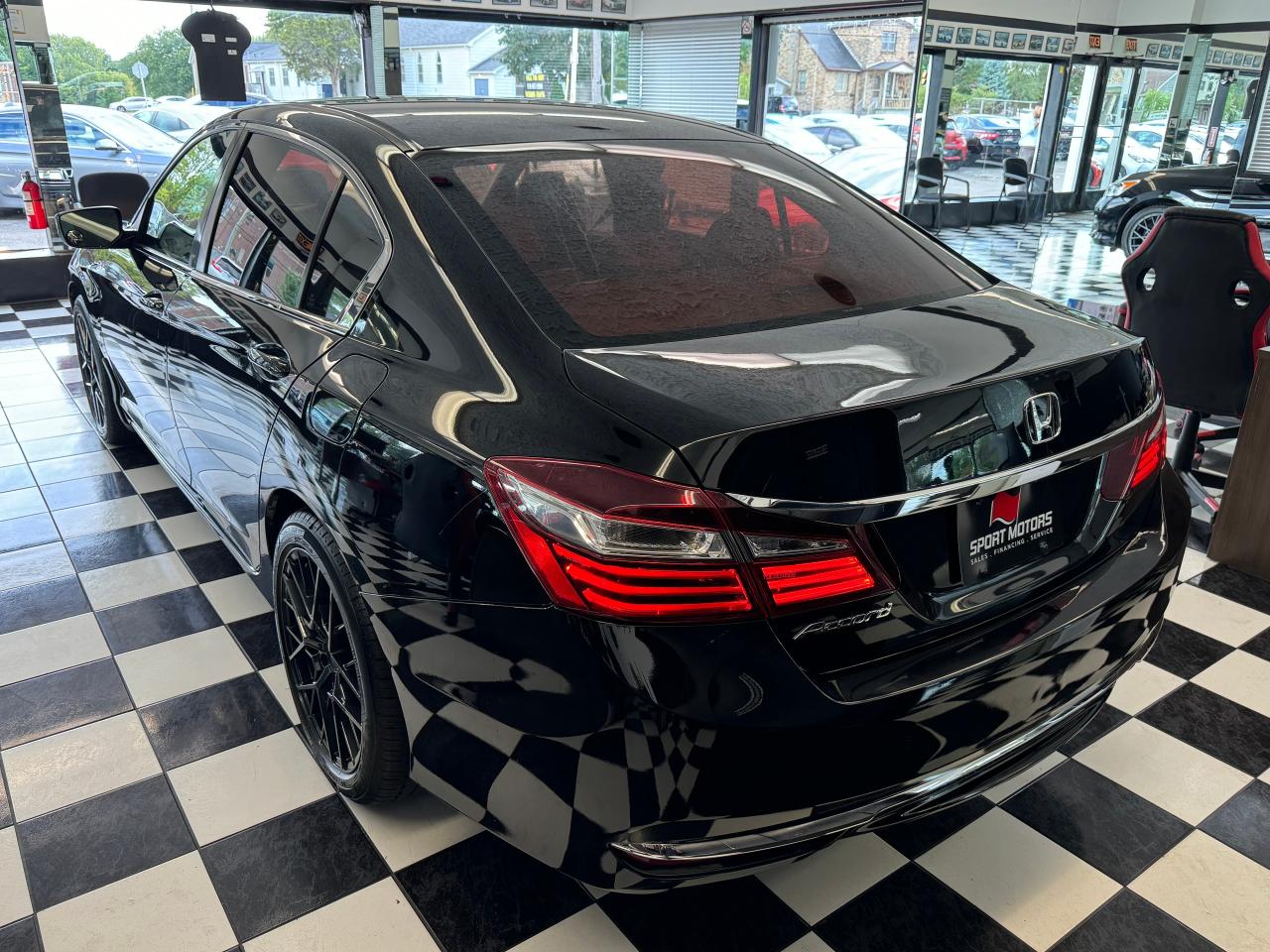 2017 Honda Accord LX+New Brakes+Camera+ApplePlay+Heated Seats Photo65