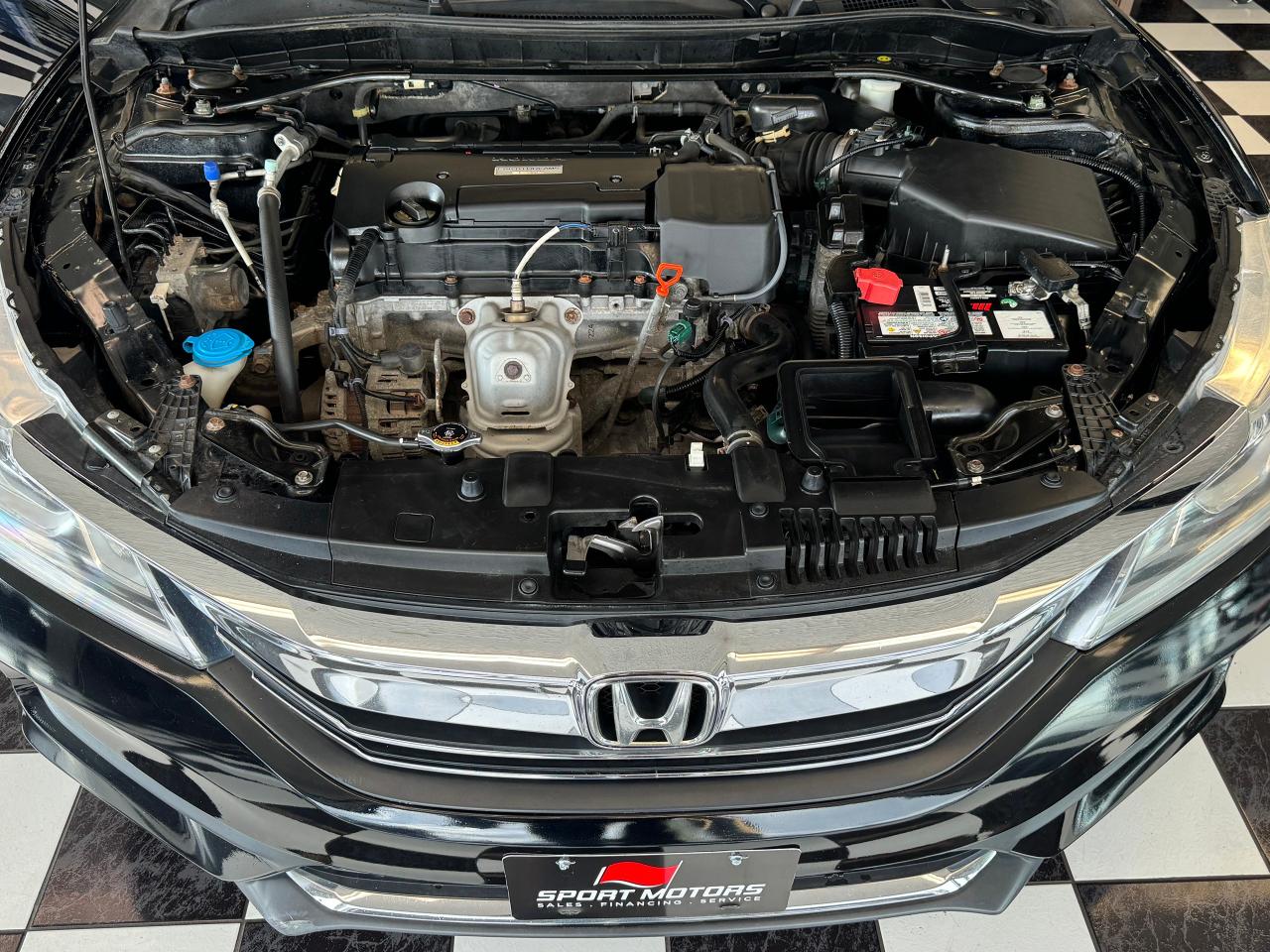 2017 Honda Accord LX+New Brakes+Camera+ApplePlay+Heated Seats - Photo #9