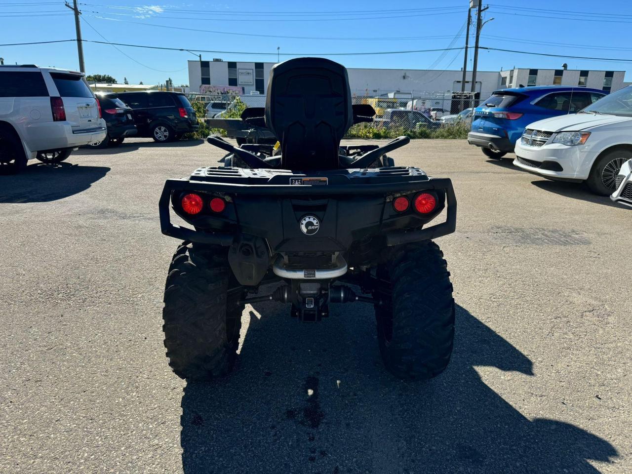 2021 Can-Am Outlander 800 X XT $103 B/W - Photo #8