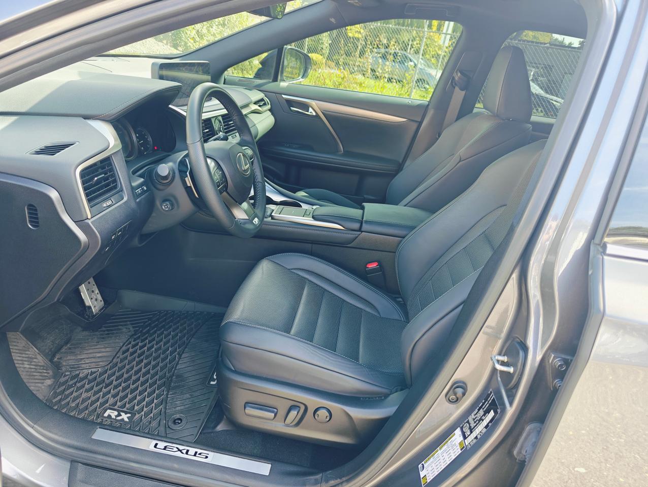 2022 Lexus RX RX 350 F-Sport • Low Mileage - Photo #13