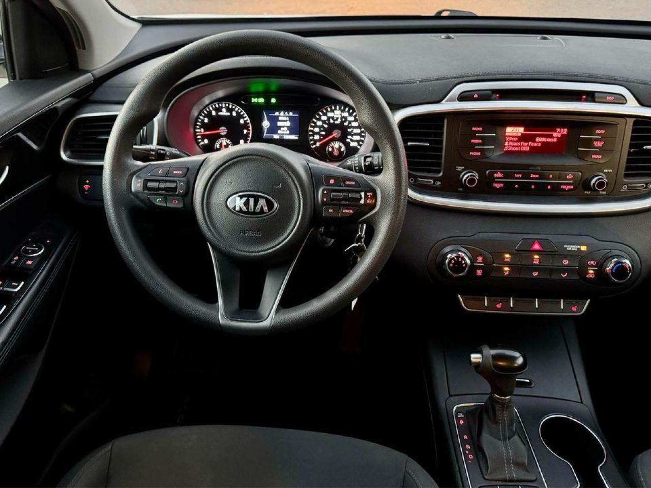 2016 Kia Sorento 2.4L 4 Cylinder- Certified - Photo #19