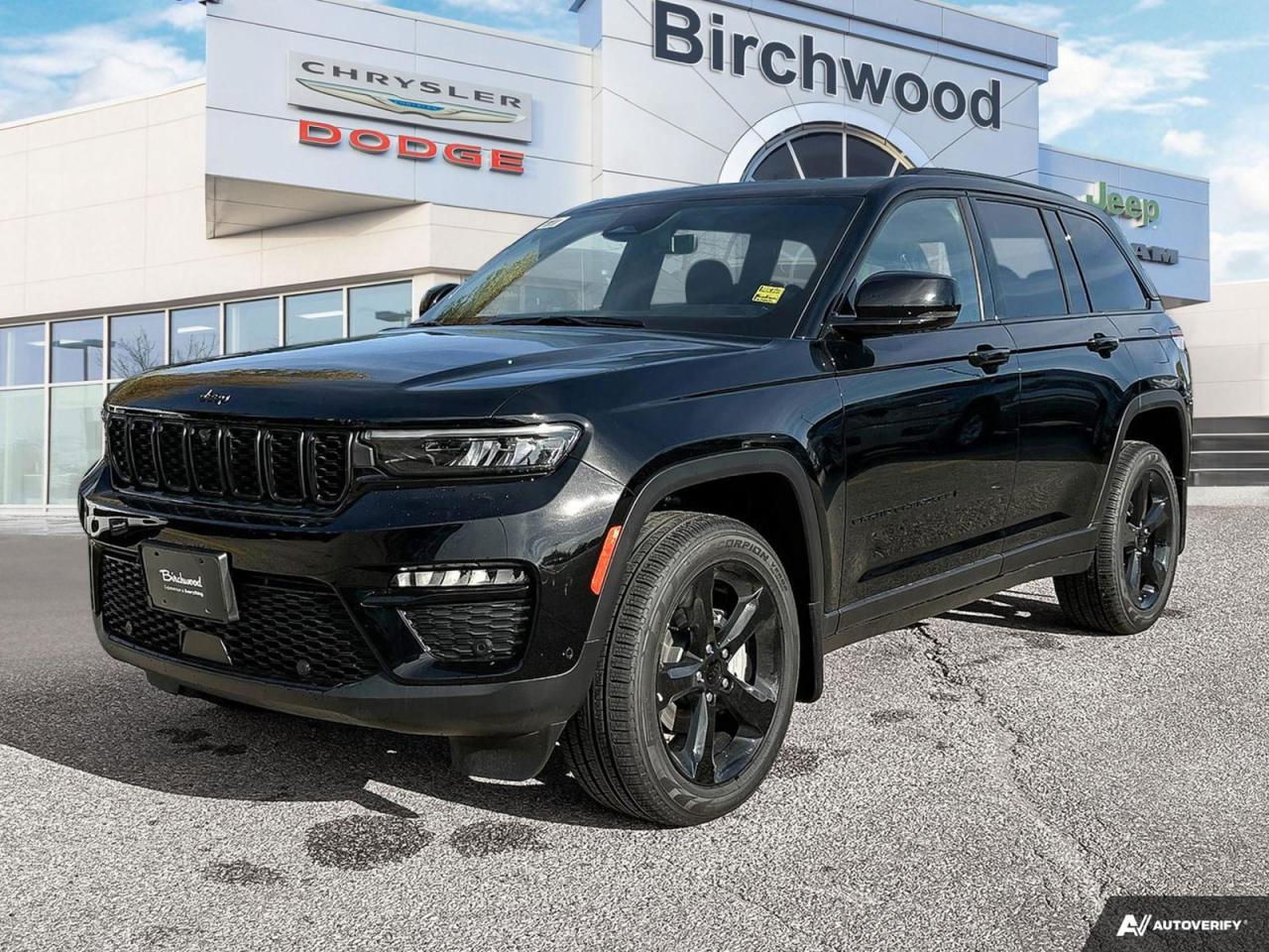 New 2024 Jeep Grand Cherokee Limited CommandView dual–pane panoramic sunroof for sale in Winnipeg, MB