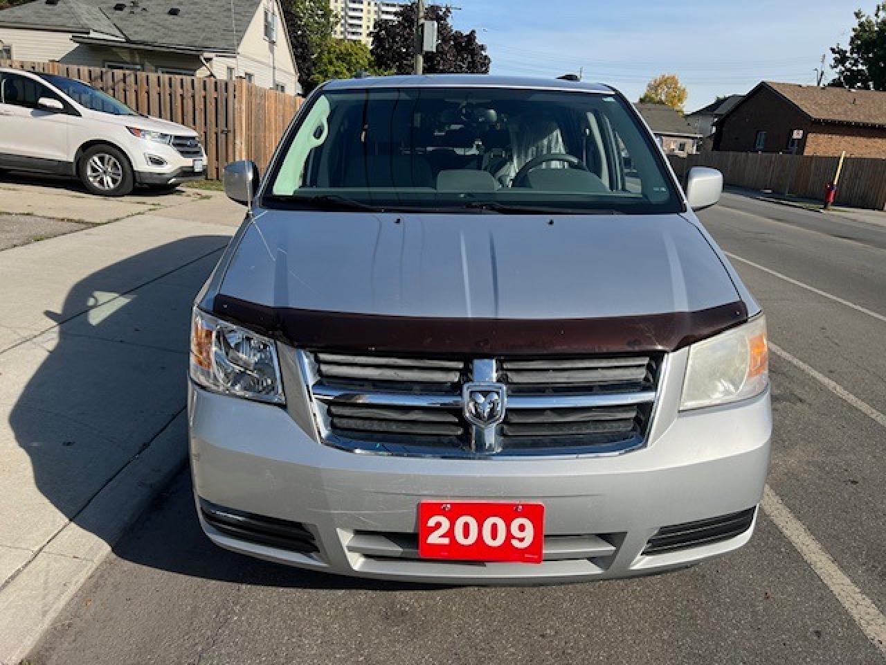 2009 Dodge Grand Caravan 4dr Wgn SE - Photo #2