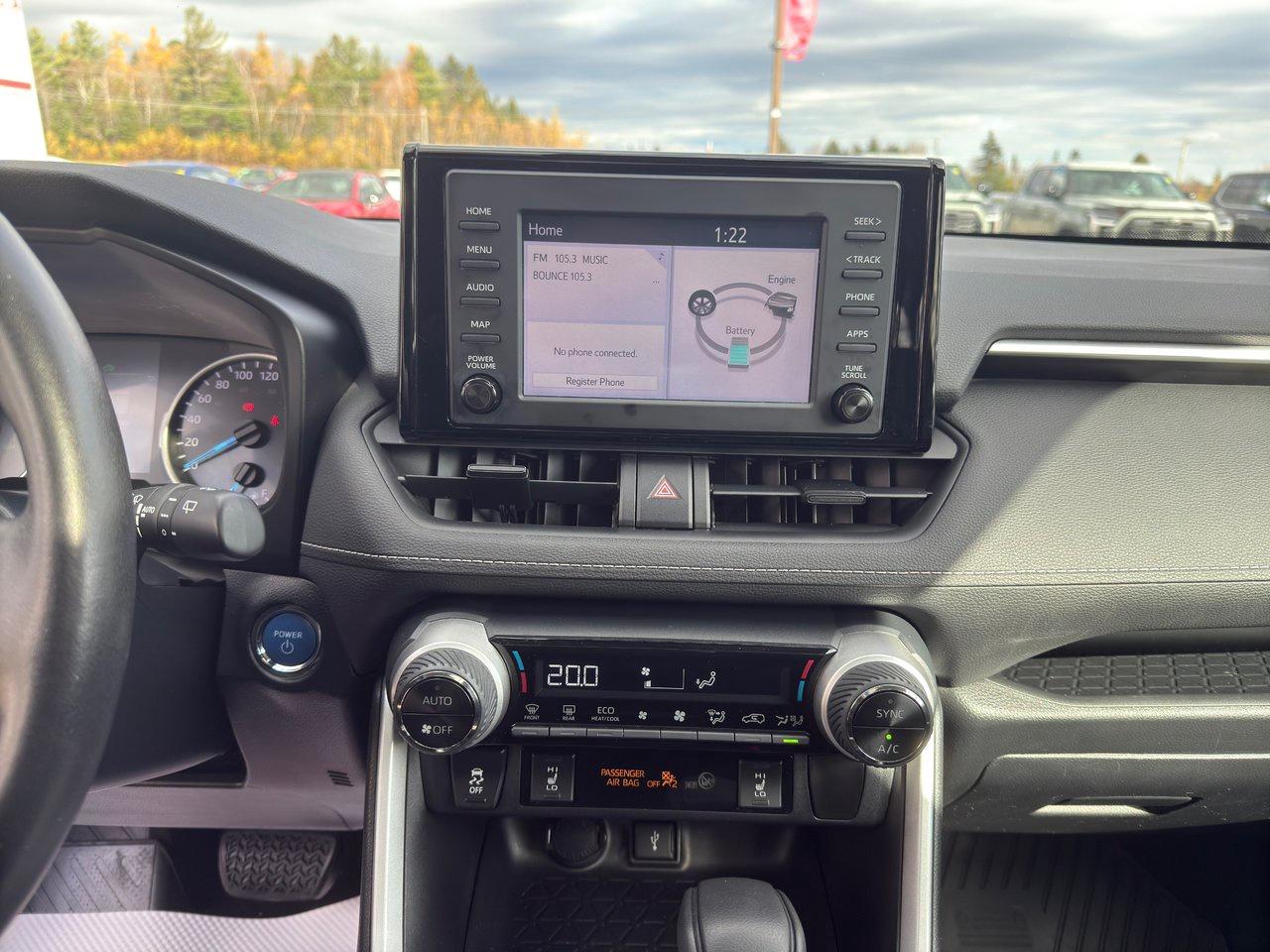 2020 Toyota RAV4 Hybrid XLE Photo