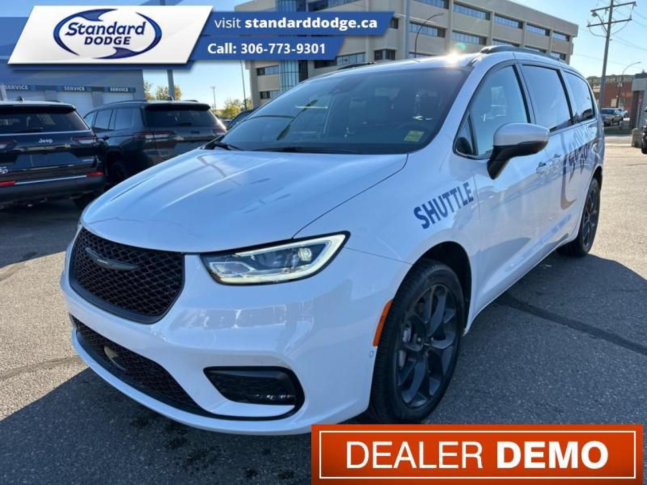 Used 2023 Chrysler Pacifica TOURING L AWD for sale in Swift Current, SK