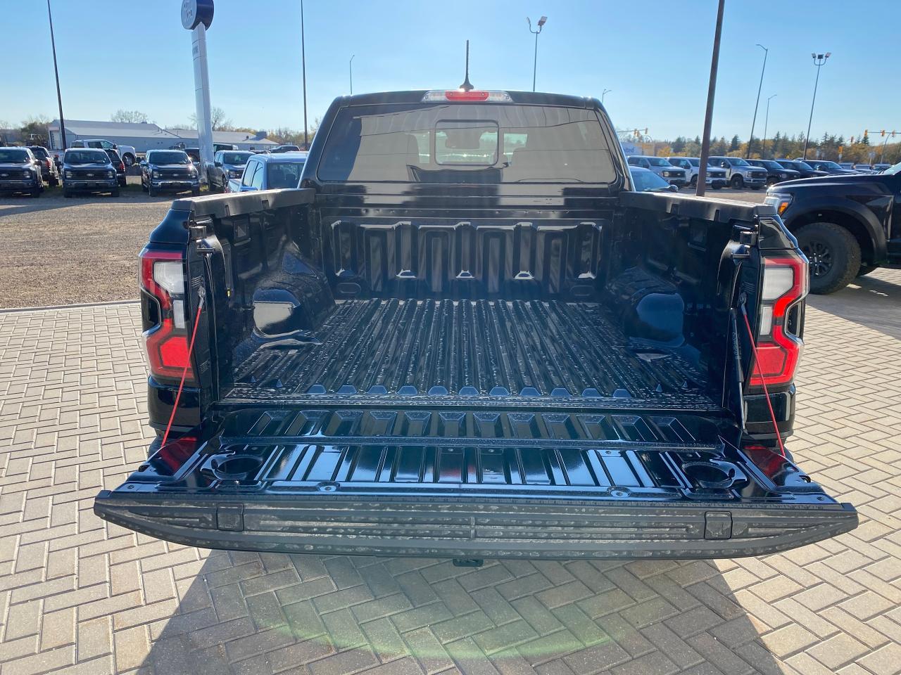 2024 Ford Ranger RAPTOR 4WD SuperCrew 5' Box 800A Photo5