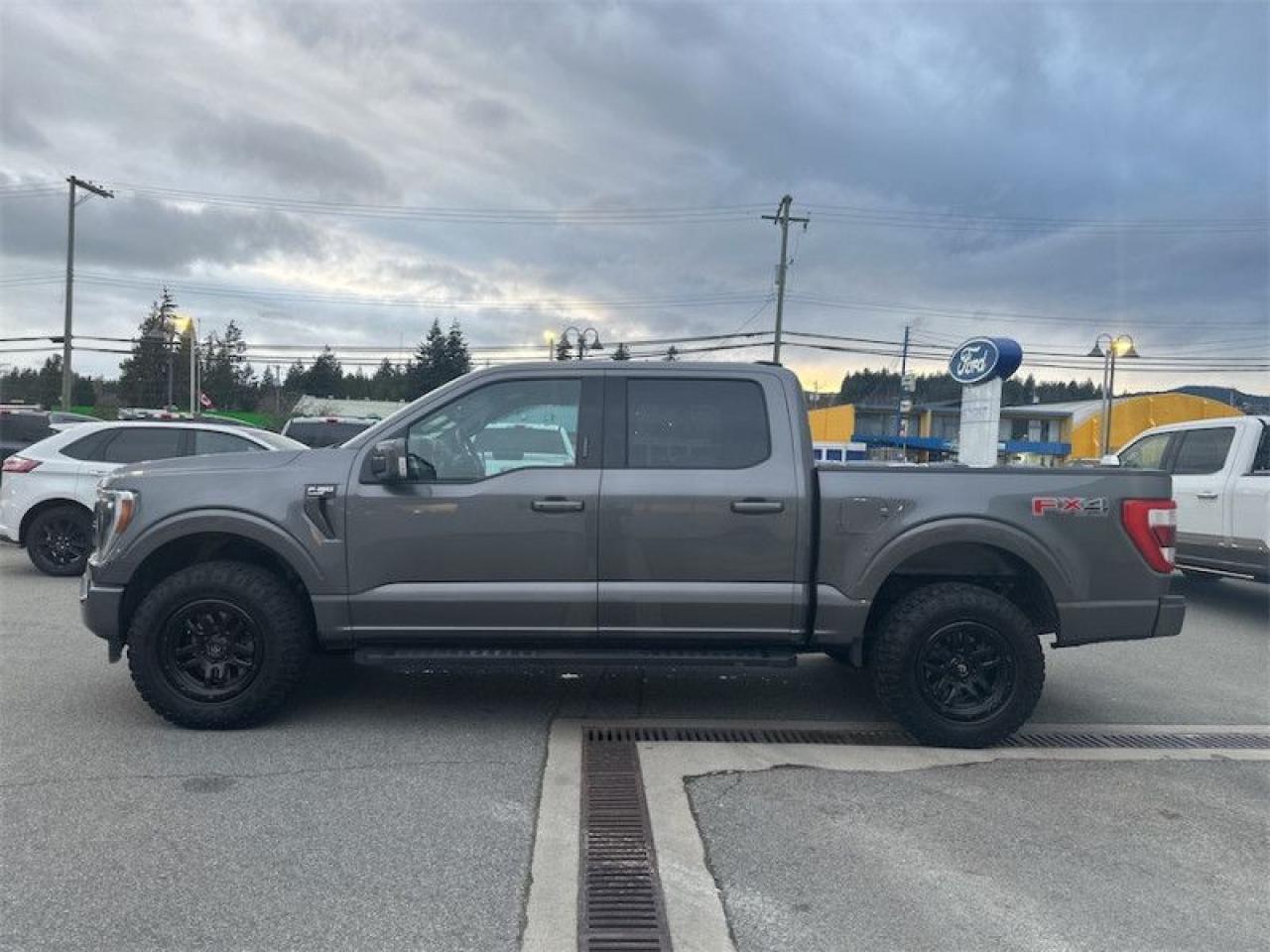 2021 Ford F-150 Lariat  - Leather Seats -  Cooled Seats Photo