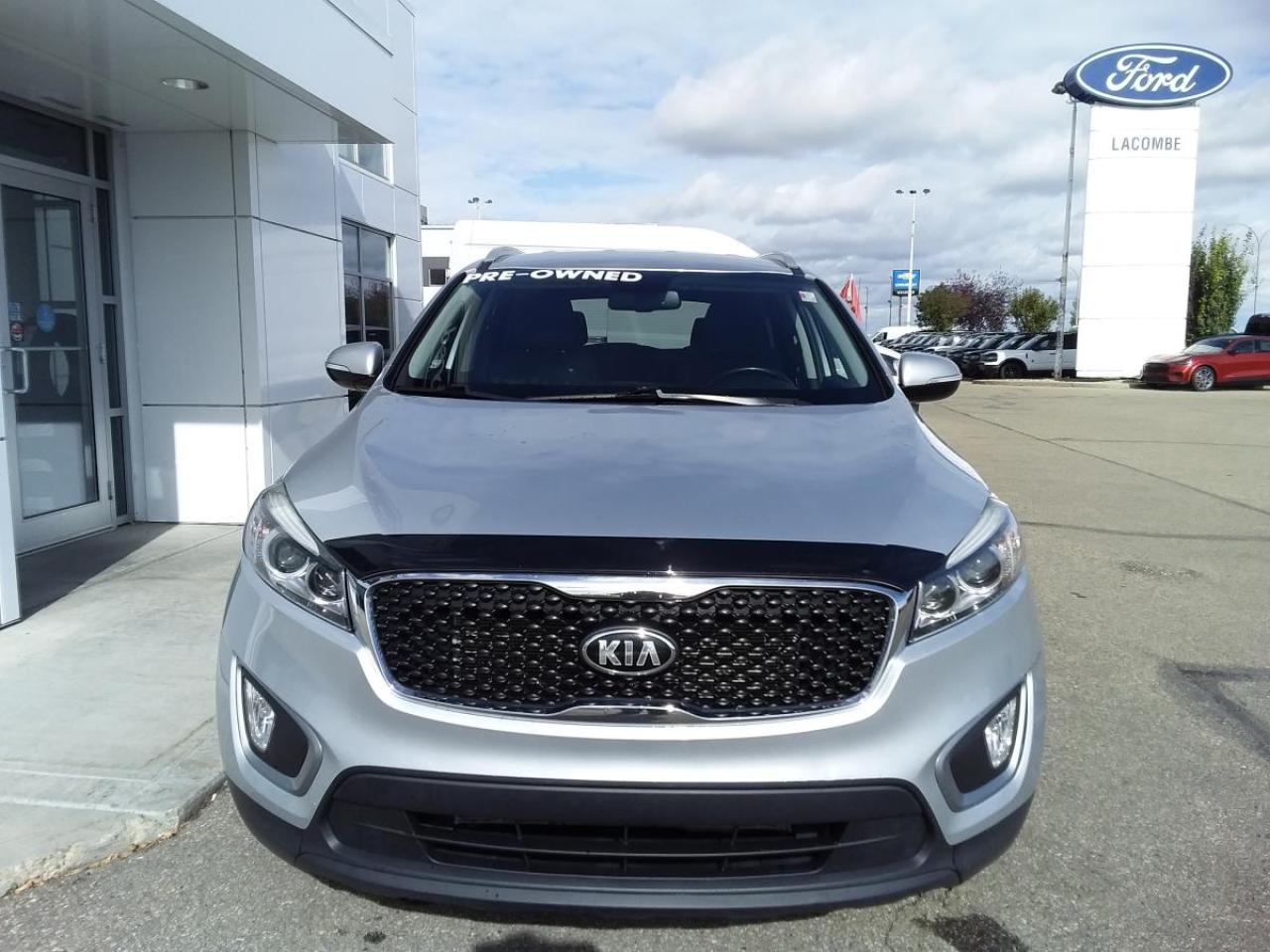 Used 2017 Kia Sorento LX V6 for sale in Lacombe, AB