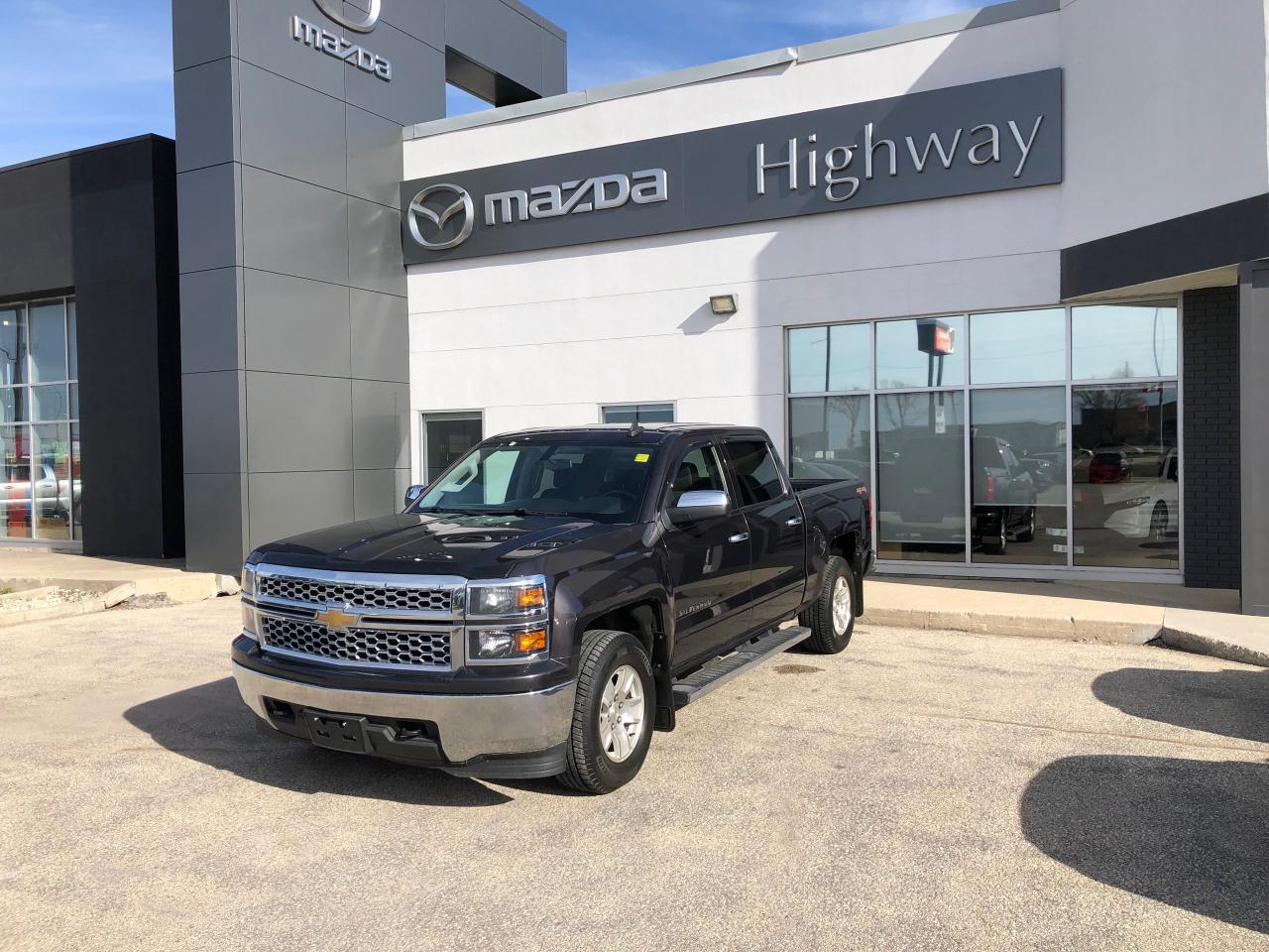 Used 2015 Chevrolet Silverado 1500 1LT Crew 4x4 LT / Short Box for sale in Steinbach, MB