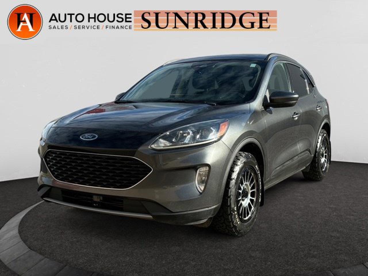 Used 2020 Ford Escape SEL AWD LEATHER NAVIGATION BACKUP CAMERA PANORAMIC SUNROOF for sale in Calgary, AB