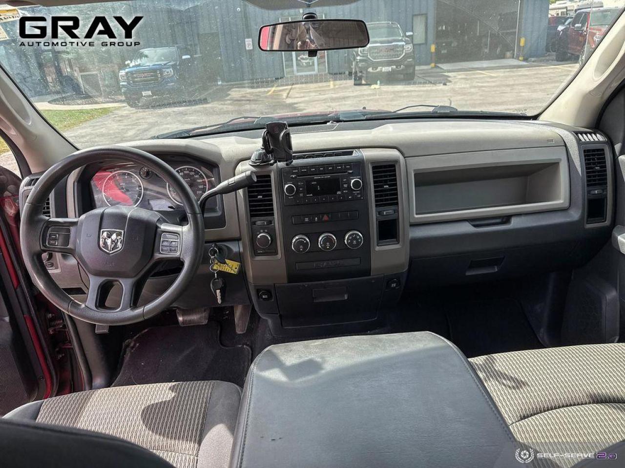 2012 RAM 1500 ST/CERTIFIED/2 YR UNLIMITED KM WARRANTY/5.7L/4X4 - Photo #15