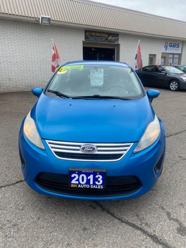 2013 Ford Fiesta SE