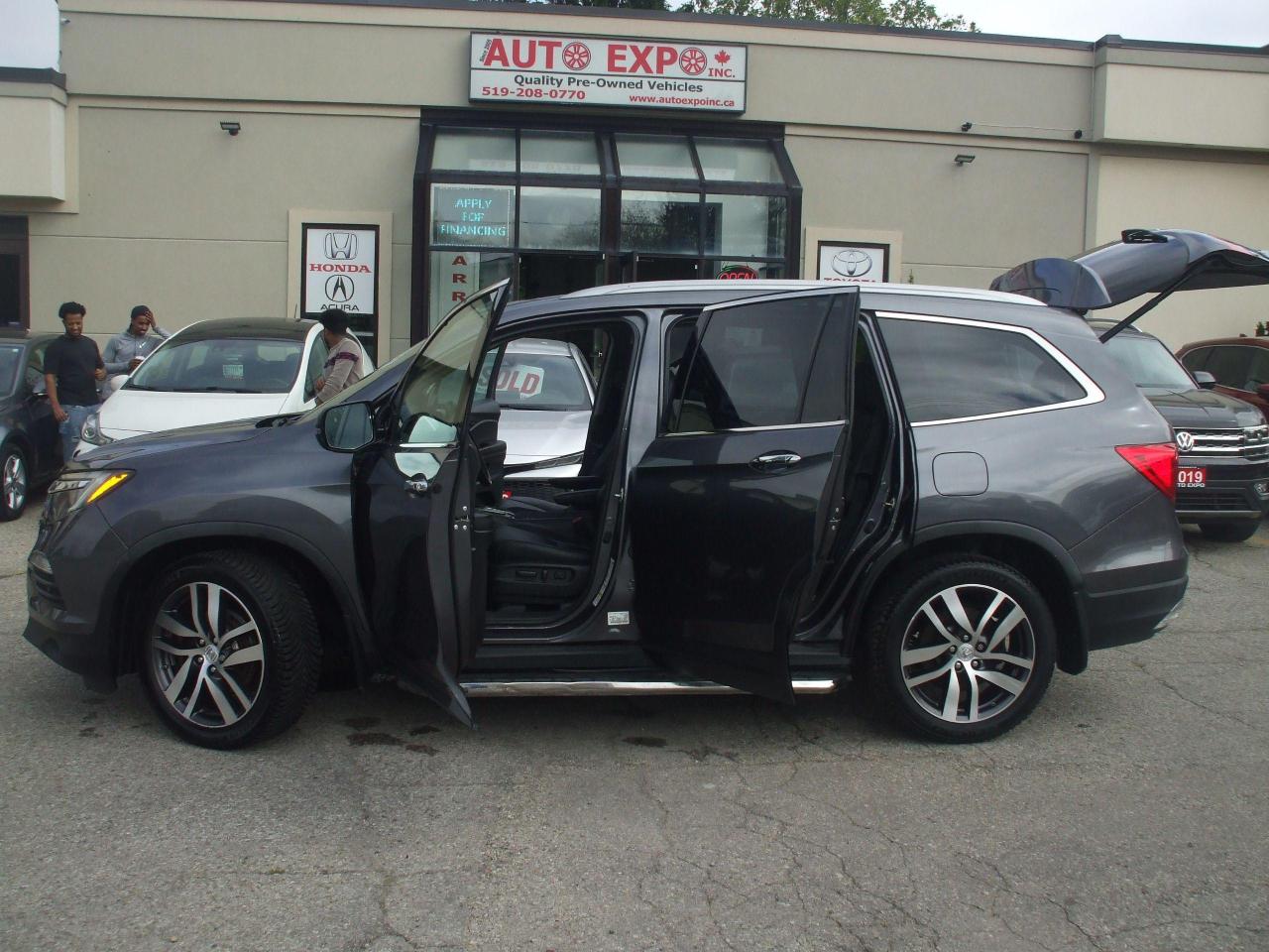 2016 Honda Pilot 4WD,Touring,7 Passengers,GPS,Tinted,Sunroof,Fog's - Photo #23