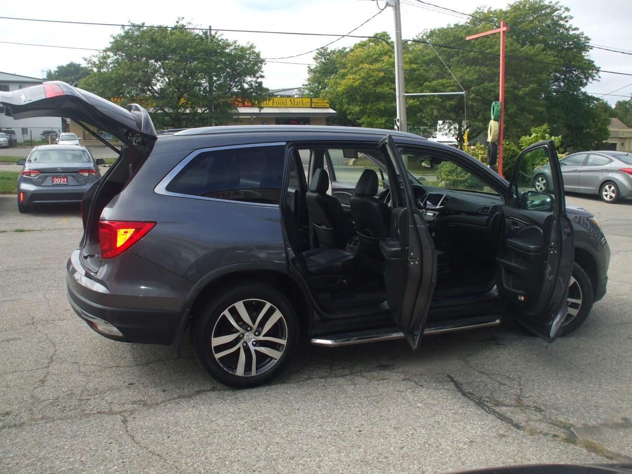 2016 Honda Pilot 4WD,Touring,7 Passengers,GPS,Tinted,Sunroof,Fog's - Photo #27