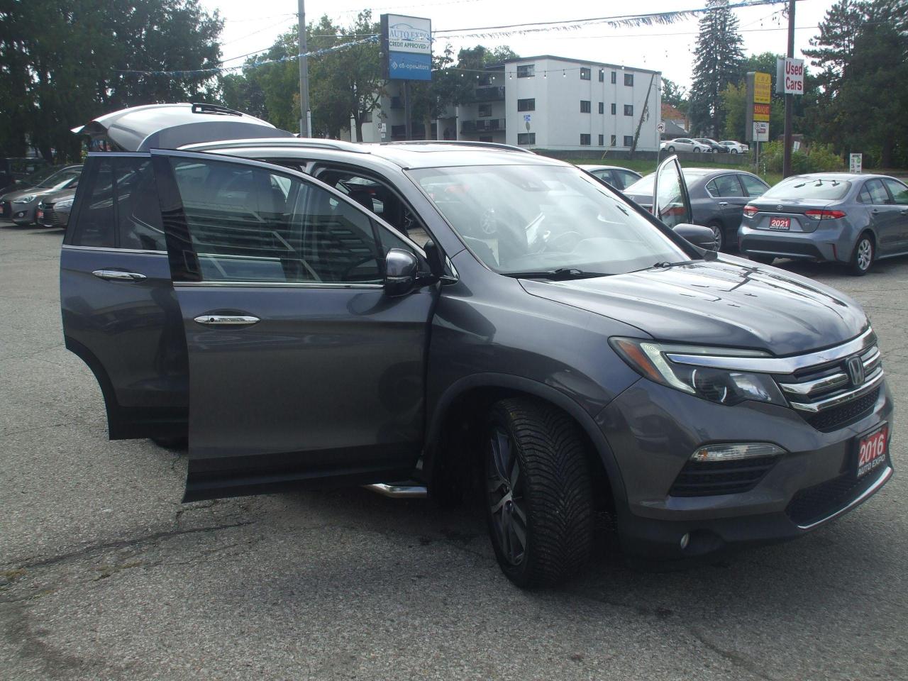 2016 Honda Pilot 4WD,Touring,7 Passengers,GPS,Tinted,Sunroof,Fog's - Photo #28