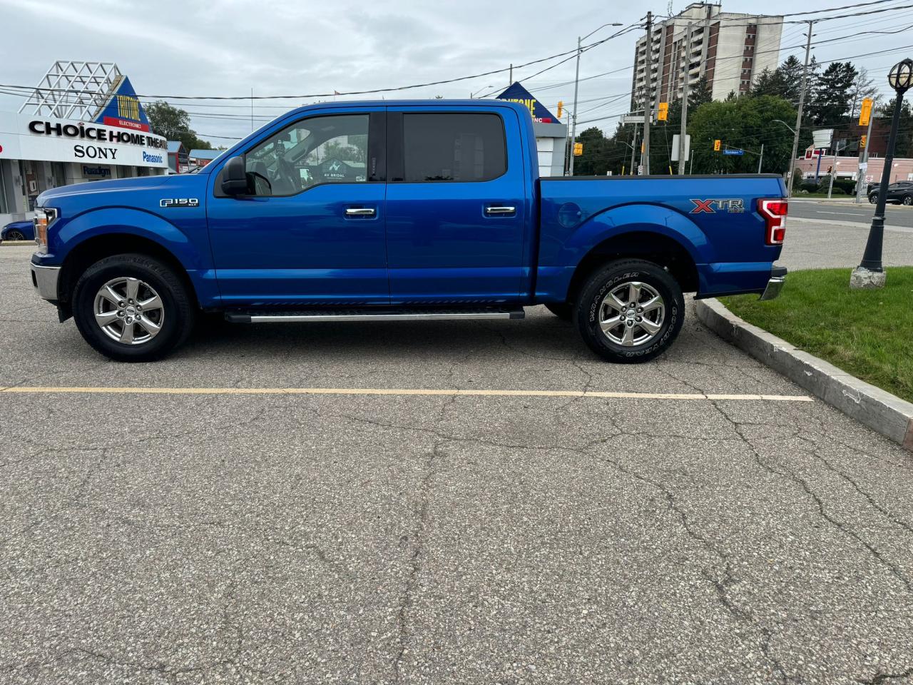 2018 Ford F-150 XLT SUPERCREW 6F BOX 6CYL ONE OWNER 4WD - Photo #12