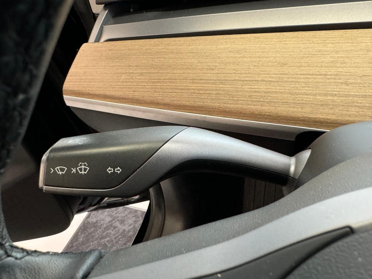 2019 Tesla Model 3 Standrad Range Plus+Auto Pilot+CLEAN CARFAX Photo88