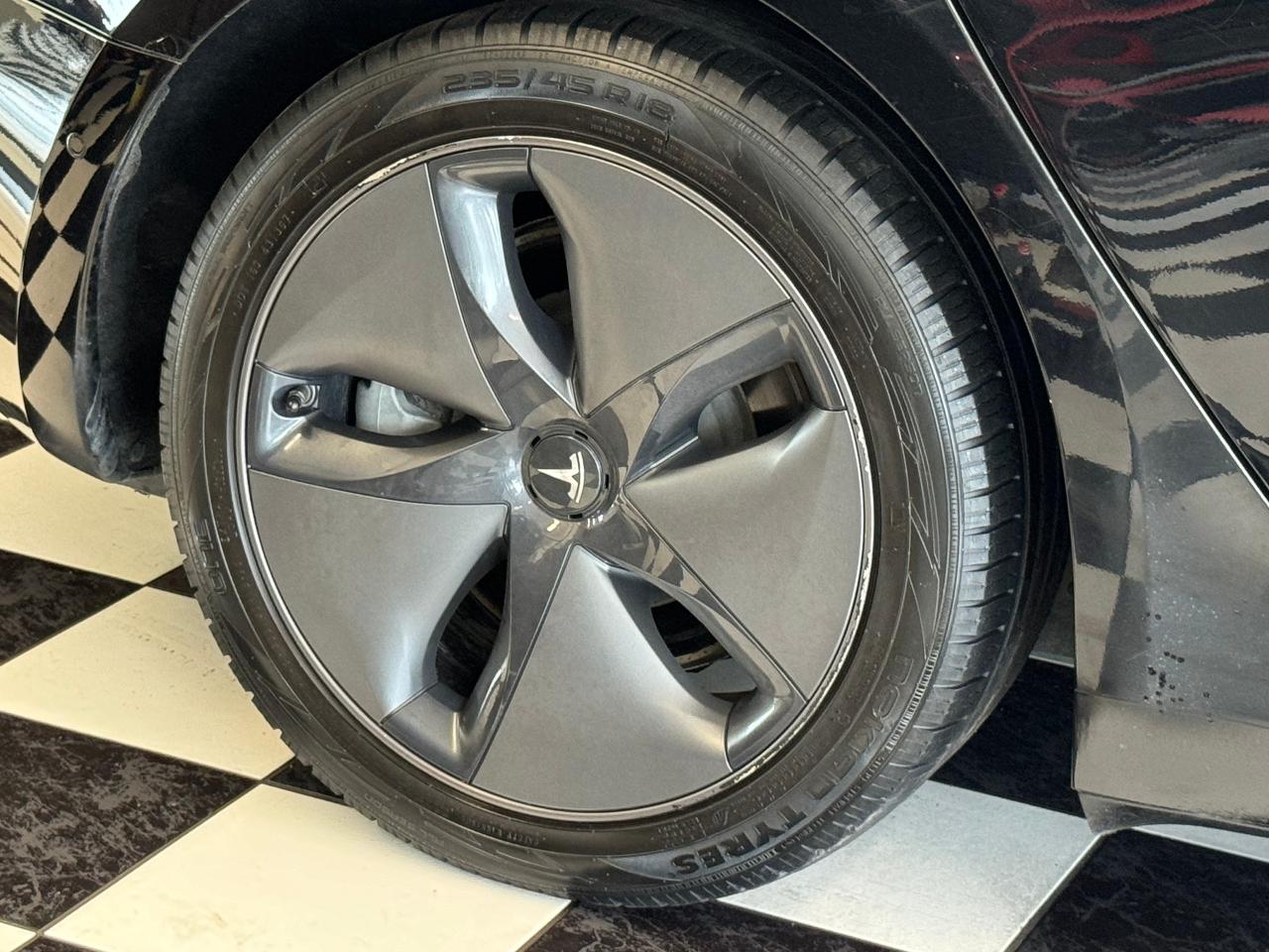 2019 Tesla Model 3 Standrad Range Plus+Auto Pilot+CLEAN CARFAX - Photo #43