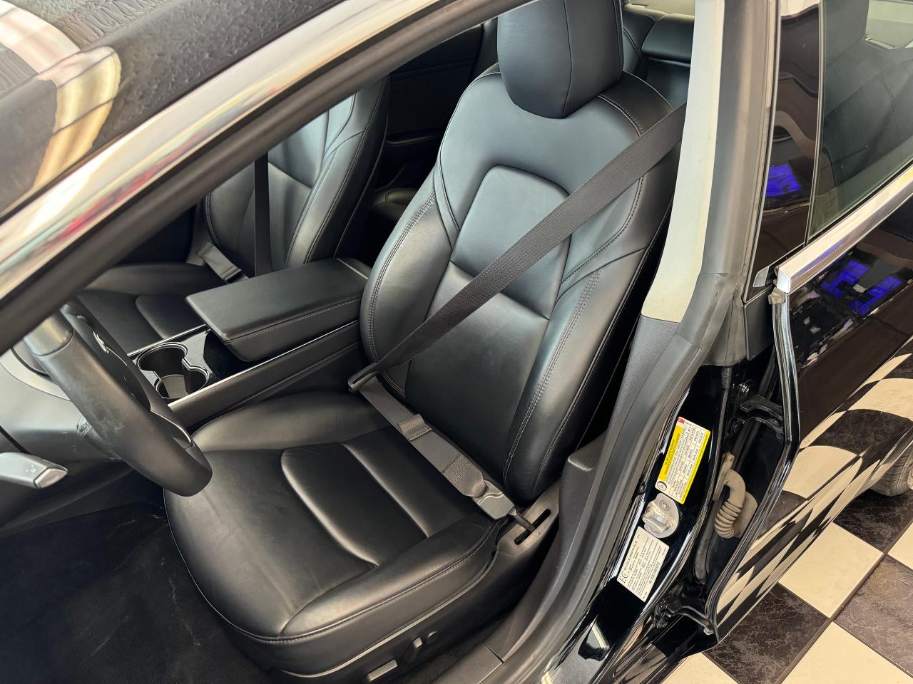 2019 Tesla Model 3 Standrad Range Plus+Auto Pilot+CLEAN CARFAX - Photo #18