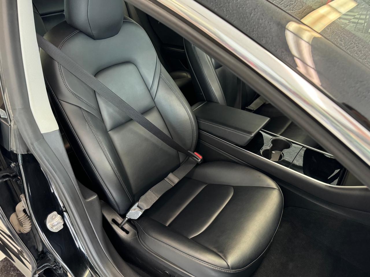 2019 Tesla Model 3 Standrad Range Plus+Auto Pilot+CLEAN CARFAX - Photo #21