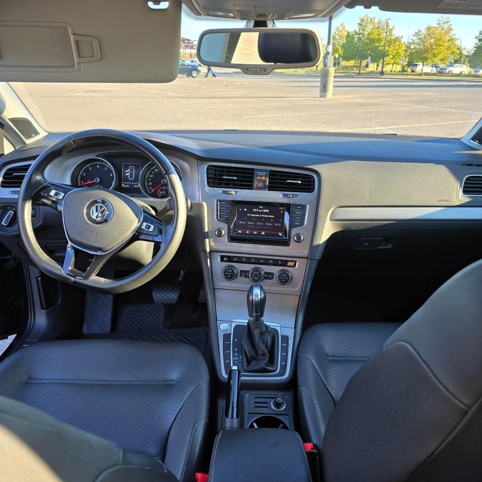 2015 Volkswagen Golf 4dr Auto 1.8 TSI Comfortline - Photo #11