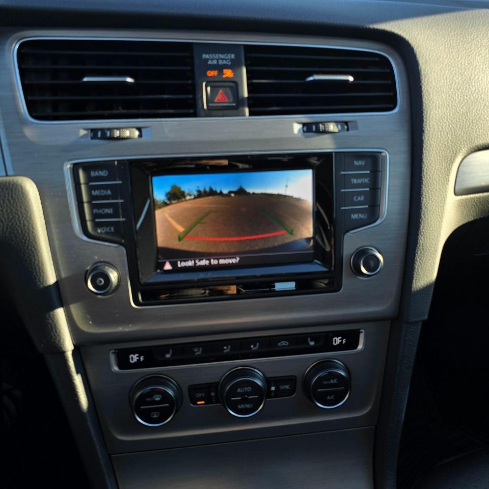 2015 Volkswagen Golf 4dr Auto 1.8 TSI Comfortline - Photo #18