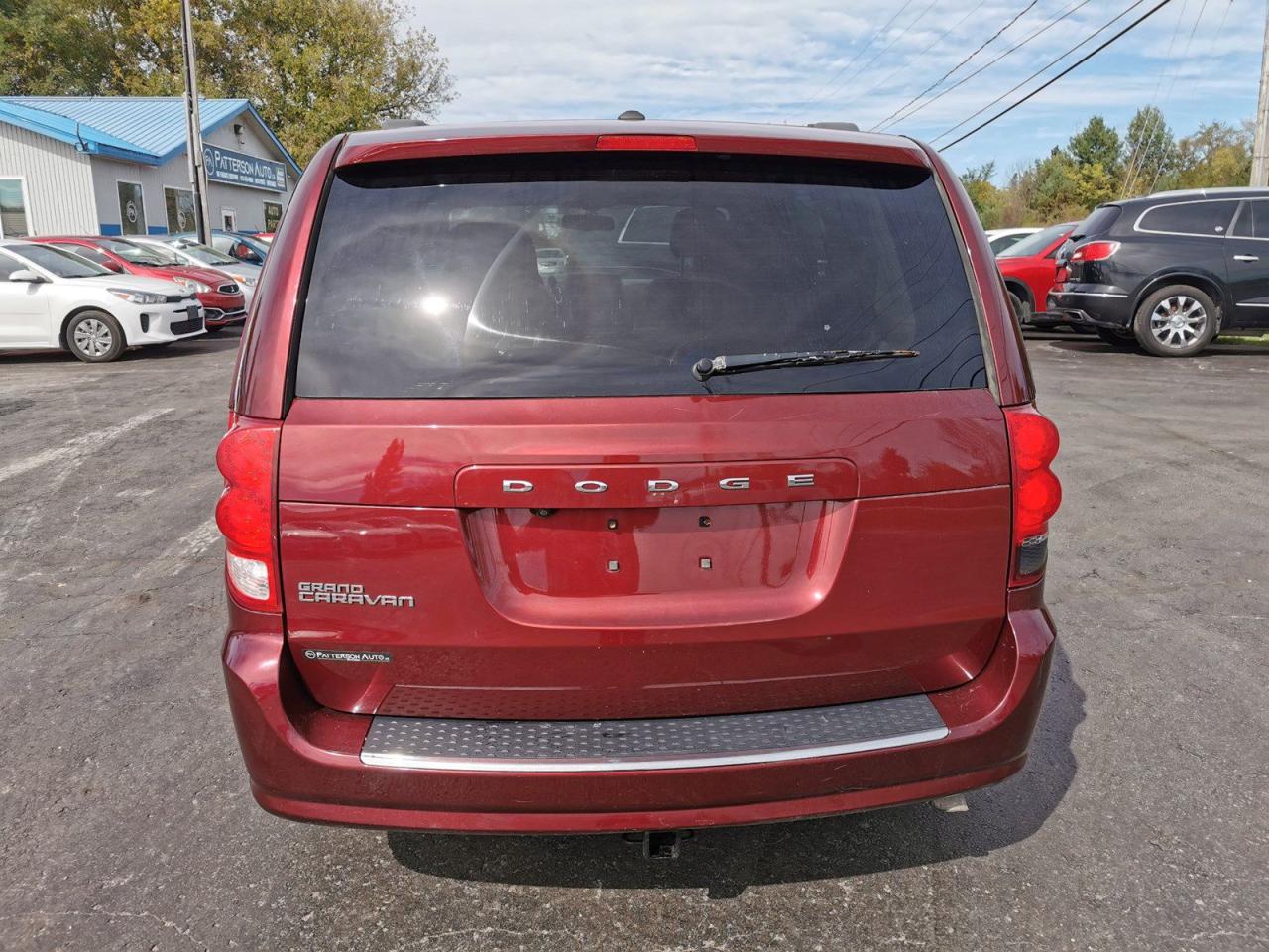 2017 Dodge Grand Caravan SE Plus - Photo #4