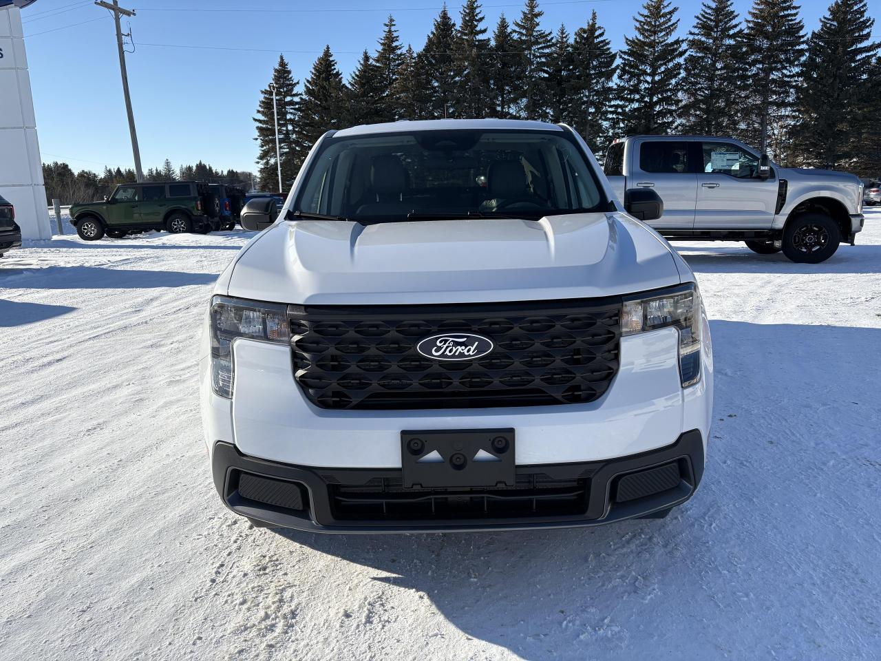 2025 Ford Maverick XLT AWD SUPERCREW Photo2