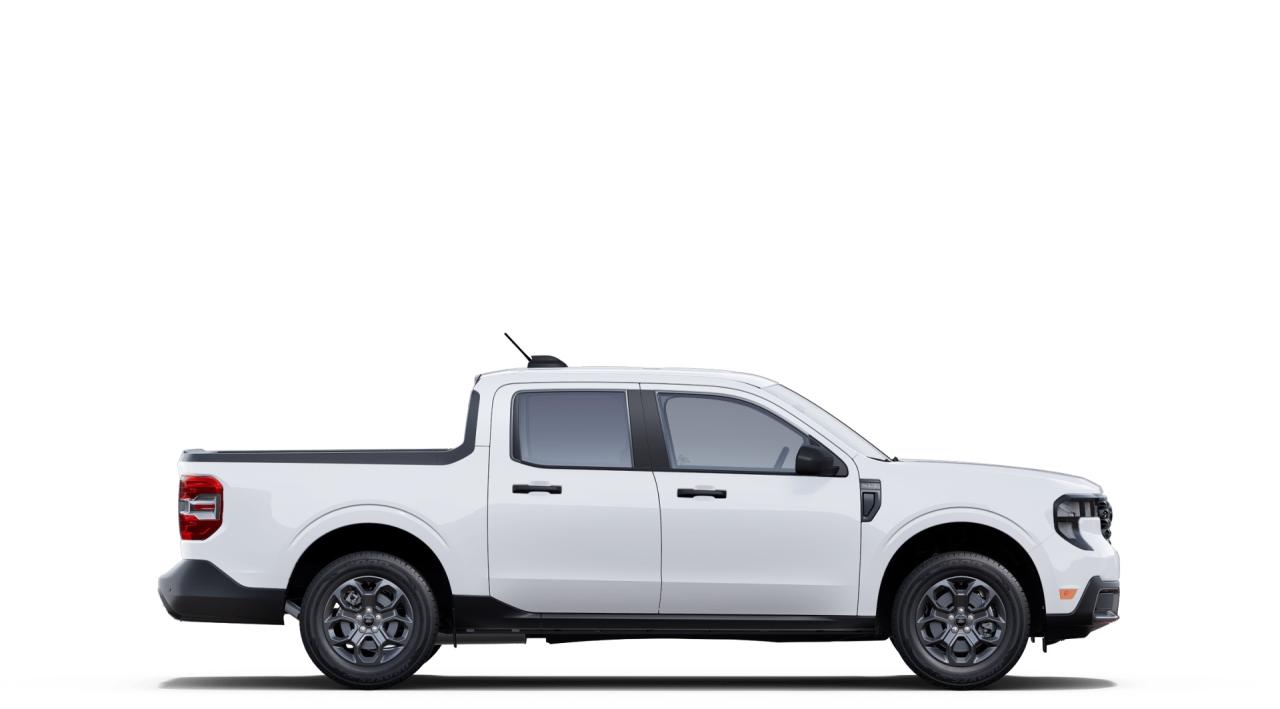 2025 Ford Maverick XLT AWD SuperCrew Photo4