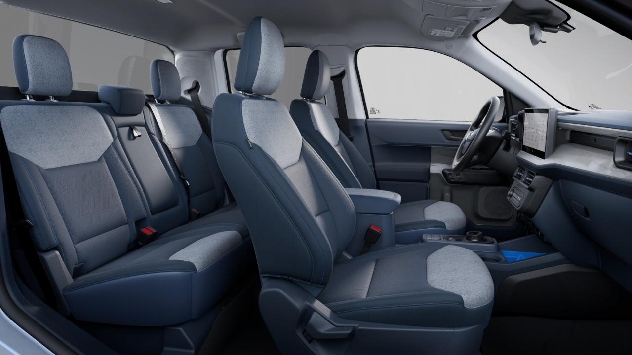 2025 Ford Maverick XLT AWD SuperCrew Photo5