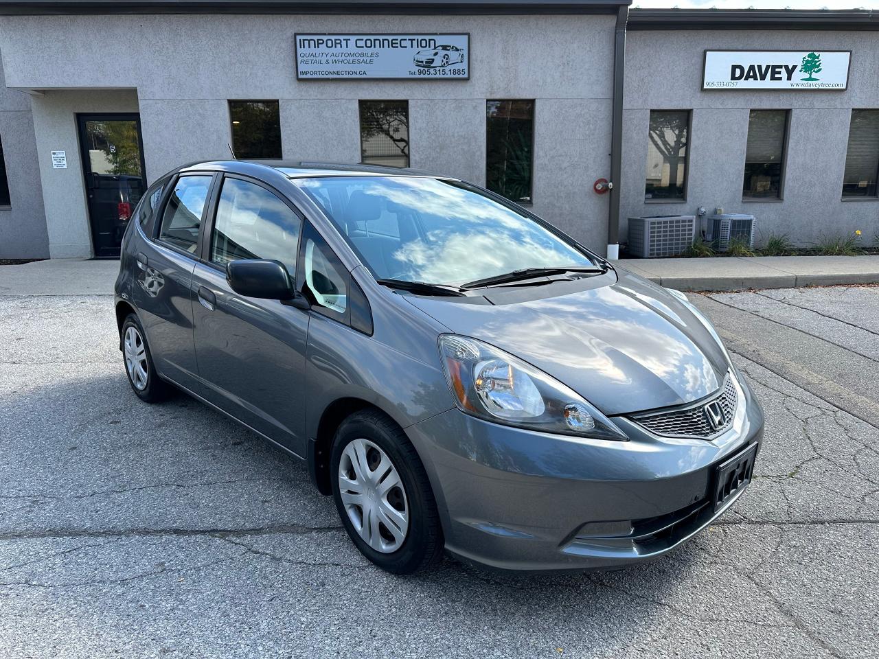 Used 2011 Honda Fit AUTO..A/C..ONE OWNER.,NO ACCIDENTS..CERTIFIED ! for sale in Burlington, ON