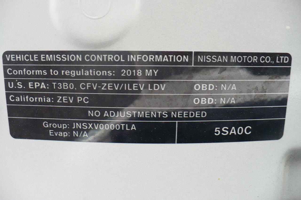 2018 Nissan Leaf SV Hatchback Photo