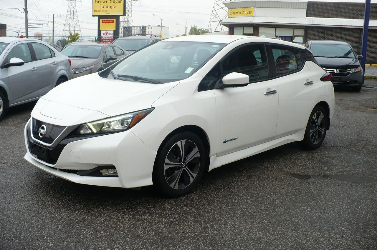 2018 Nissan Leaf SV Hatchback Photo