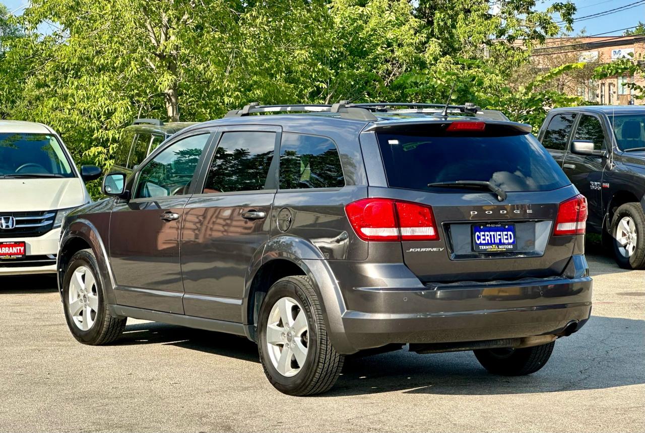 2017 Dodge Journey  - Photo #4