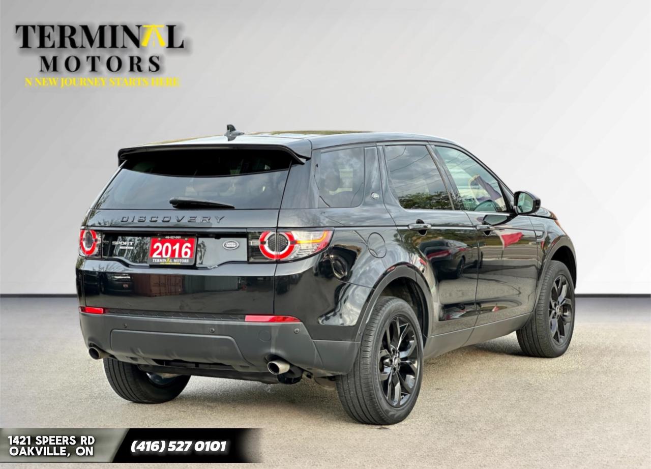 2016 Land Rover Discovery 4WD 4dr HSE Photo4