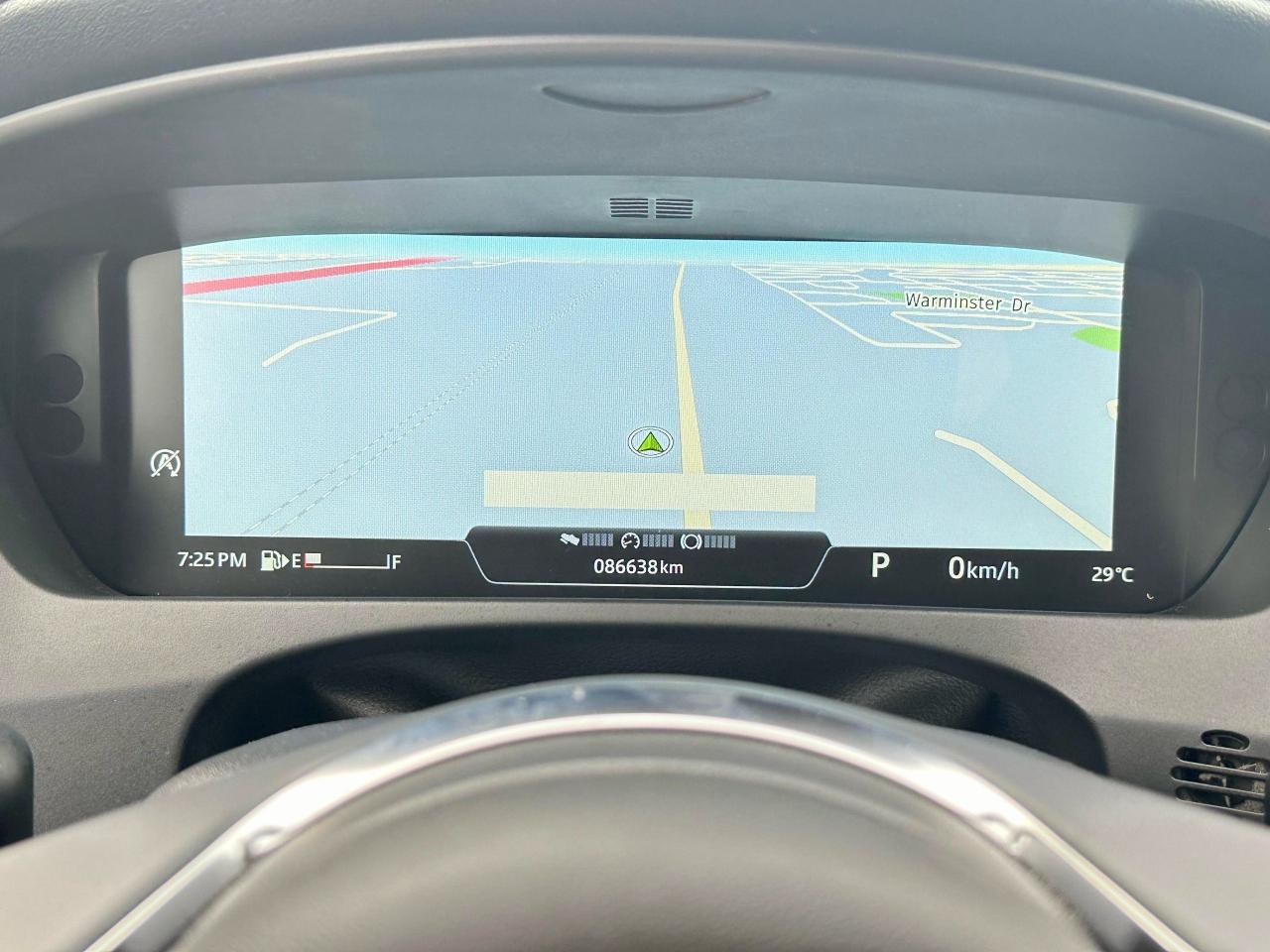 2018 Jaguar F-PACE  - Photo #13
