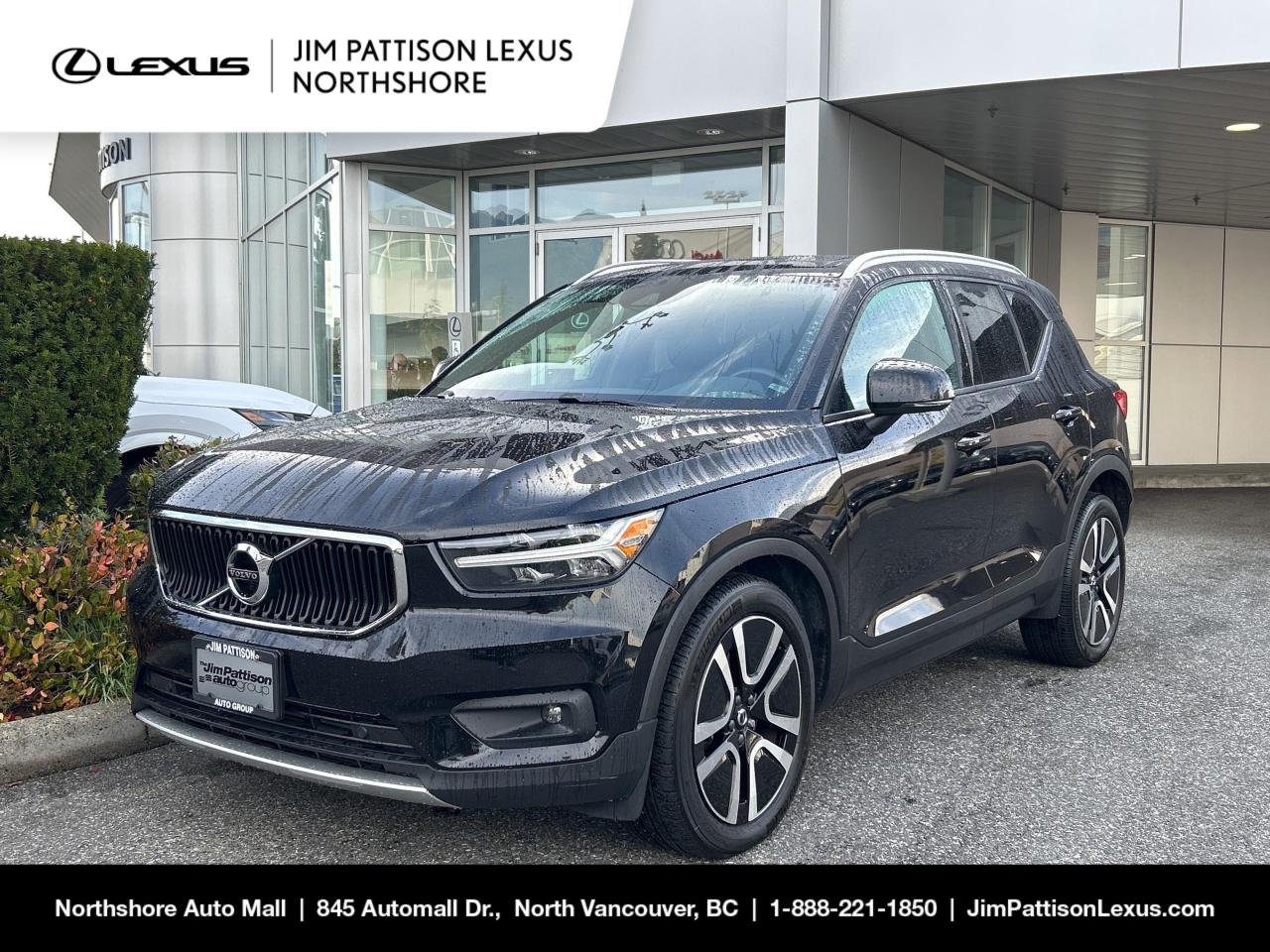 Used 2020 Volvo XC40 T5 AWD Momentum / NO ACCIDENTS, LOCAL for sale in North Vancouver, BC