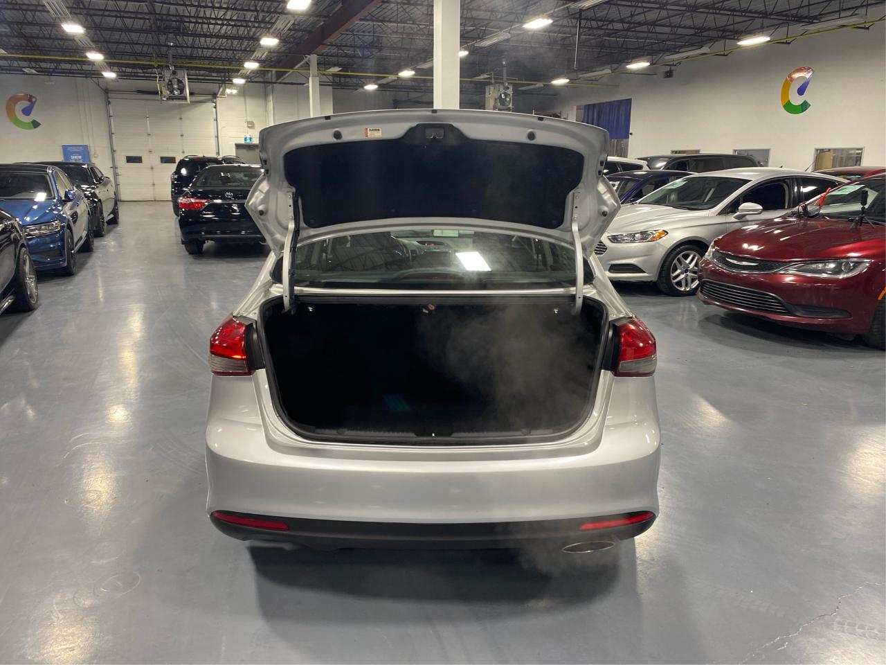 2017 Kia Forte 4dr Sdn Auto EX Photo