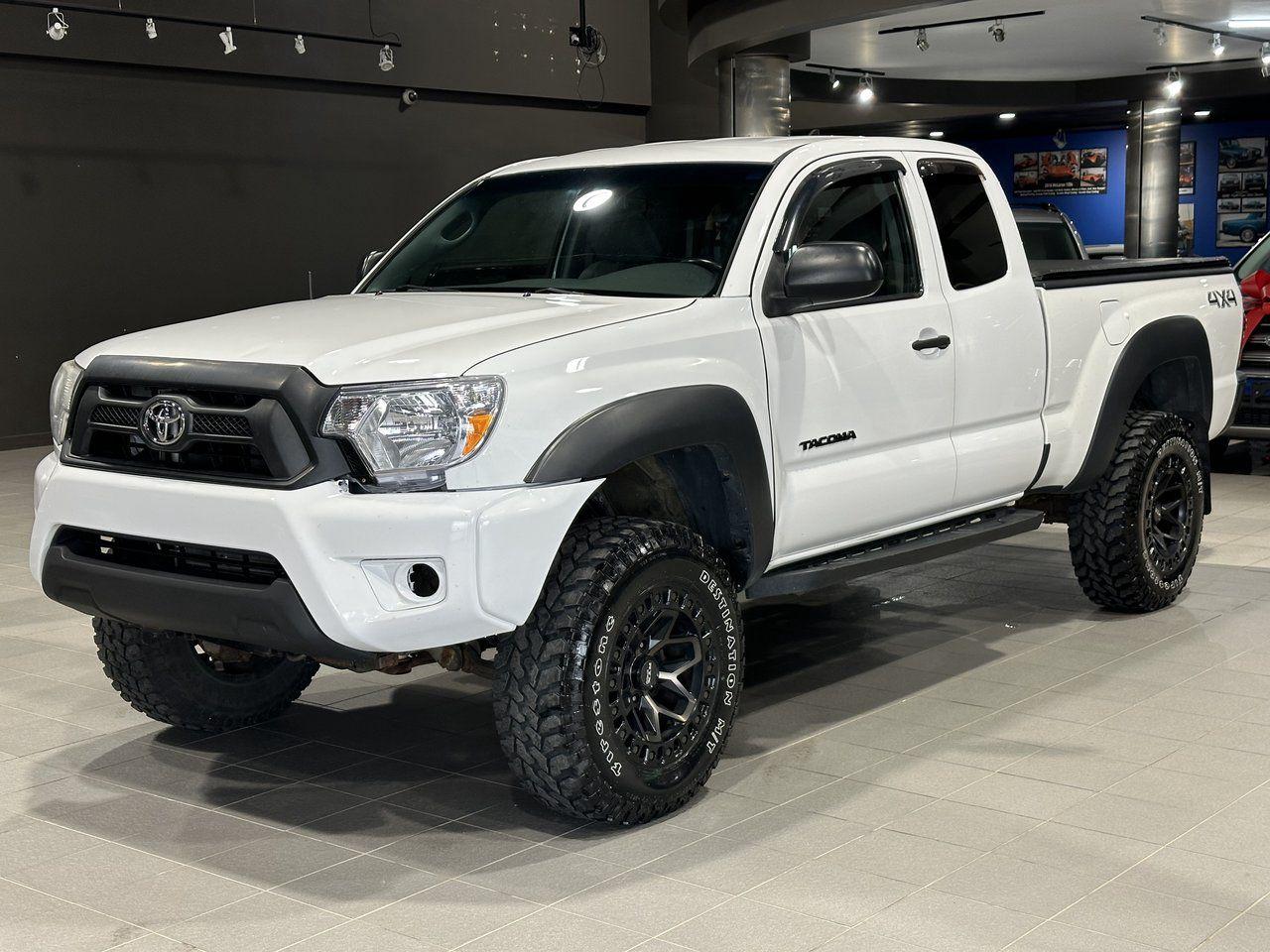 Used 2015 Toyota Tacoma 4WD Access CAB I4 for sale in Winnipeg, MB