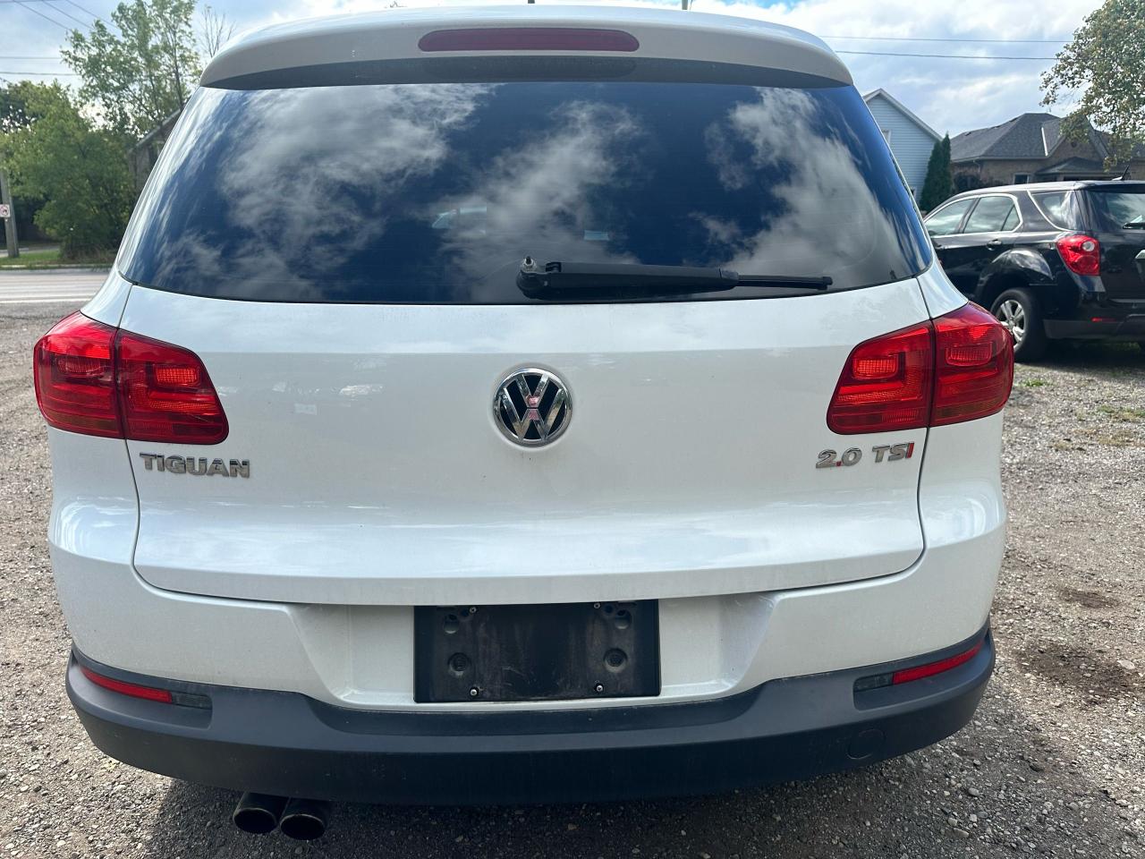 2016 Volkswagen Tiguan Trendline - Photo #4