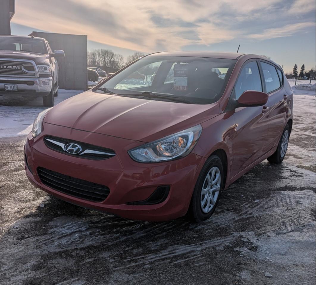 Used 2013 Hyundai Accent 5dr HB Auto for sale in Belmont, ON