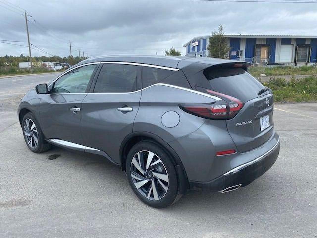 2023 Nissan Murano AWD SL - Photo #3