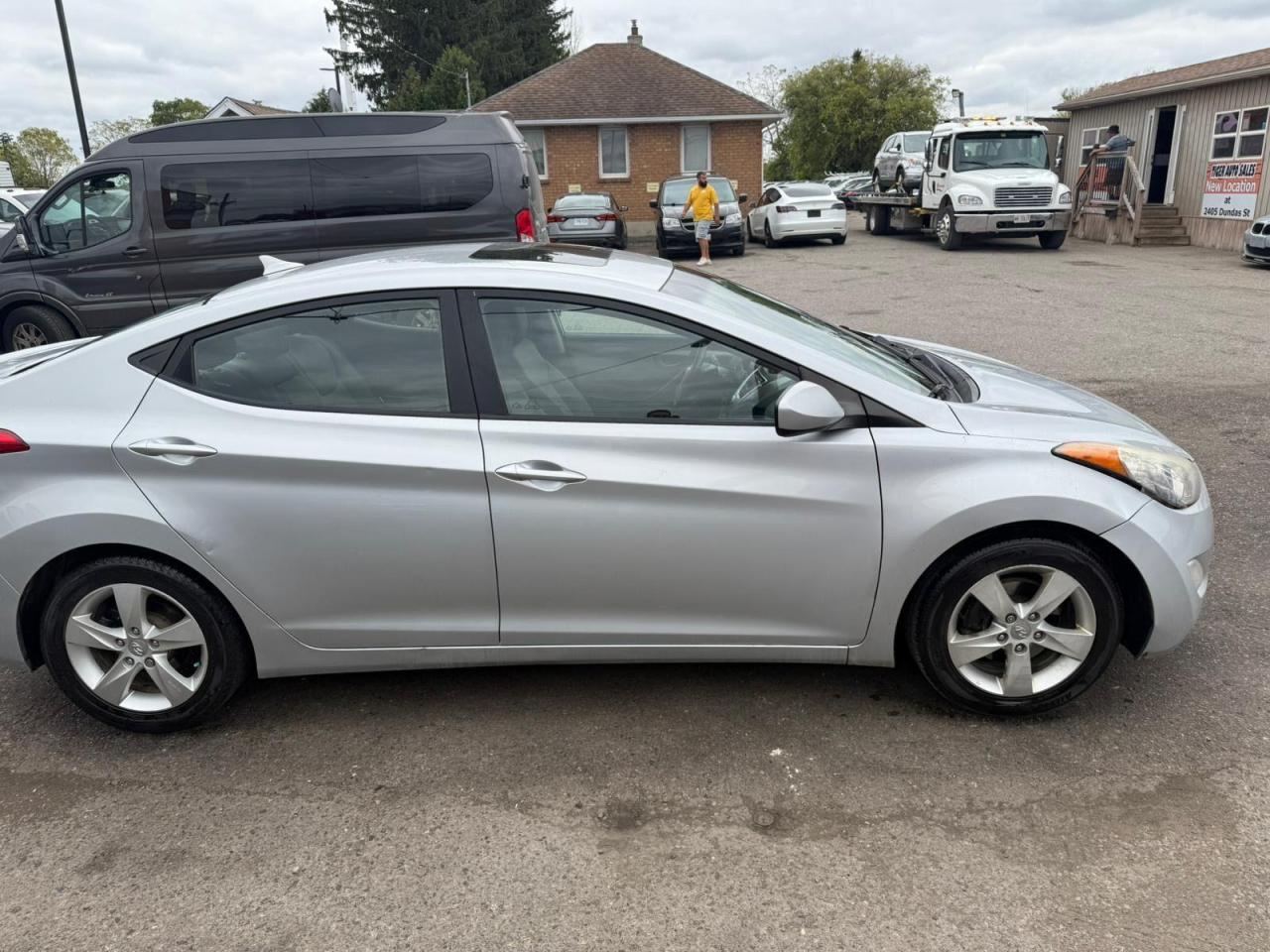 2011 Hyundai Elantra MANUAL, DRIVES GREAT, WELL MAINTAINED, CERT - Photo #6