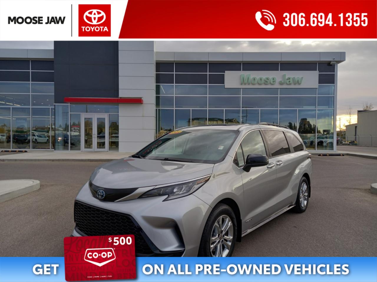 Used 2021 Toyota Sienna XSE 7-Passenger HARD TO FIND HYBRID XSE ALL WHHEL DRIVE SIENNA VAN, LOCAL TRADE, 7 PASSENGER WITH 2ND ROW CAPTAIN CHAIRS, REMOTE STARTER, APPLE CARPLAY/ANDRIOD AUTO, POWER SUNROOF, REAR VIEW CAMERA WITH SENSORS for sale in Moose Jaw, SK