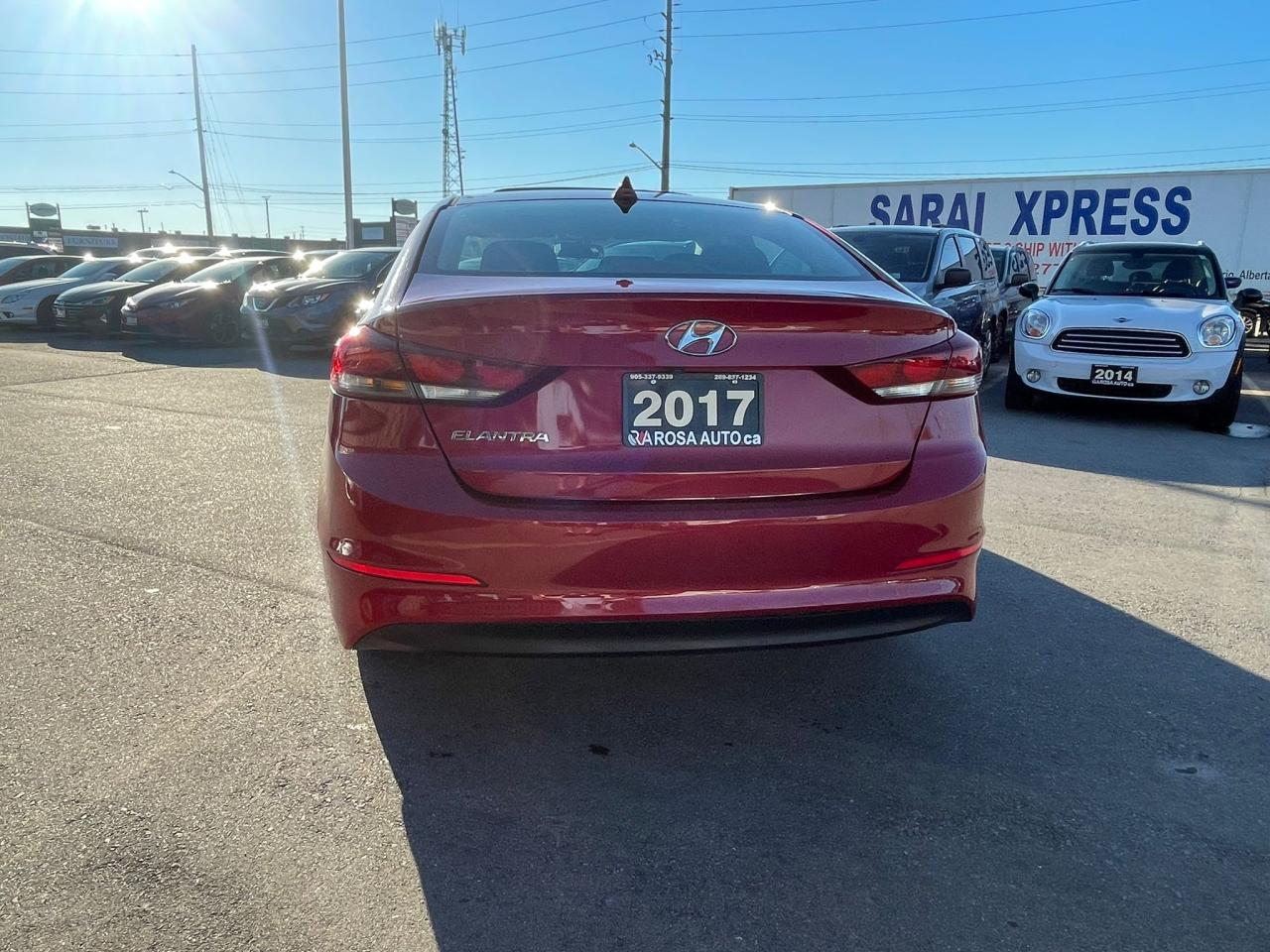 2017 Hyundai Elantra GLS SUNROOF NO ACCIDENT NEW TIRES+ BRAKES - Photo #8