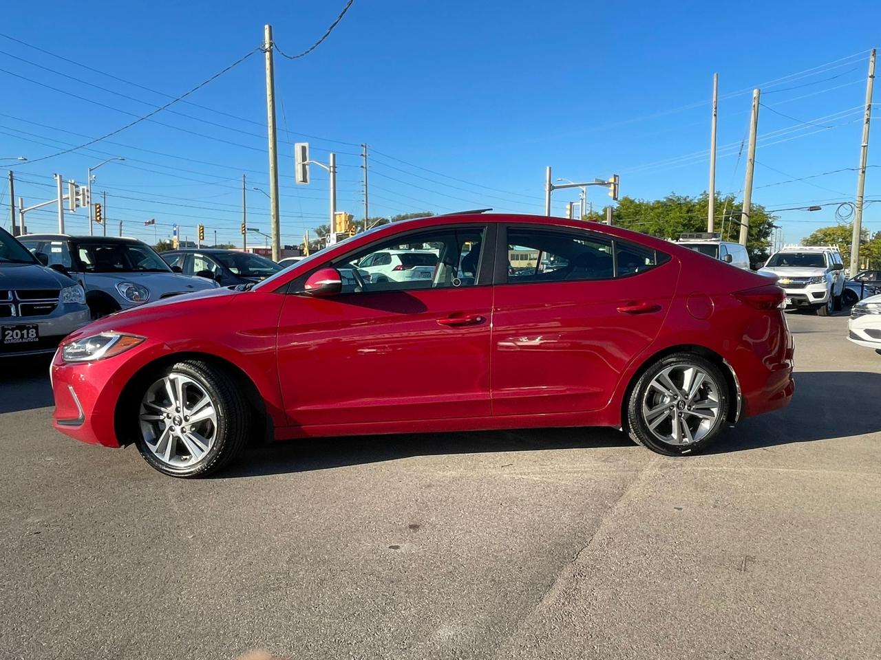 2017 Hyundai Elantra GLS SUNROOF NO ACCIDENT NEW TIRES+ BRAKES - Photo #5